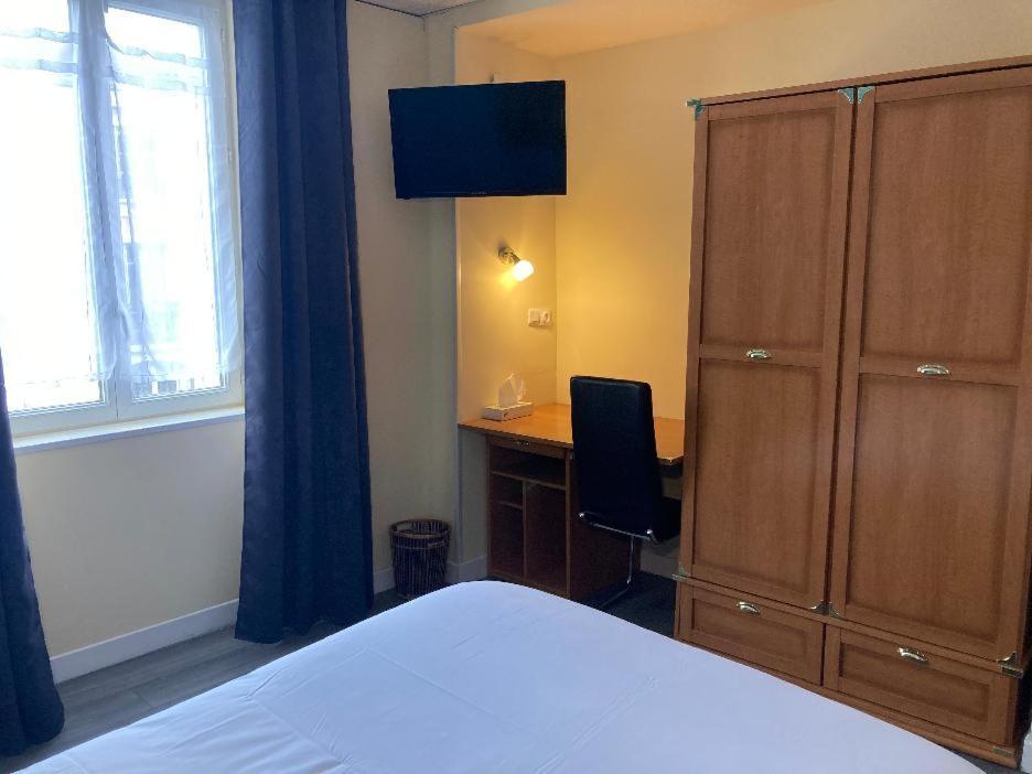 Aigle D'Or Hotel Thiers Bagian luar foto